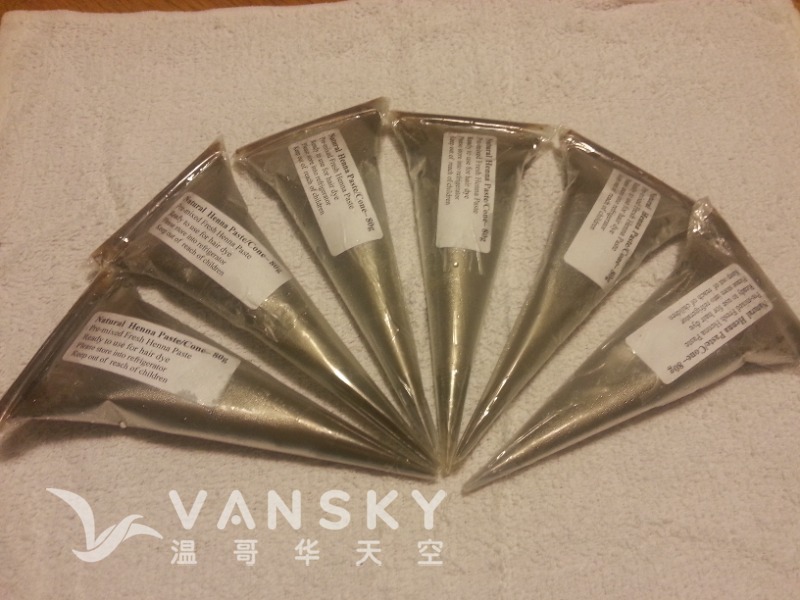 250305095837_henna cone-6.jpg